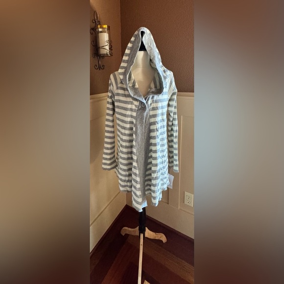 Calvin Klein Gray and white Striped Sweater Cardigan - Picture 2 of 11